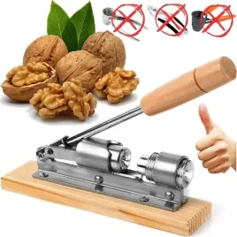 solidny-dziadek-do-orzechow-na-podstawce-stalowy