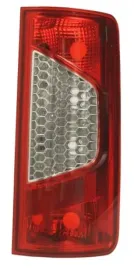ford-transit-tourneo-connect-lampa-tylna-prawa-now