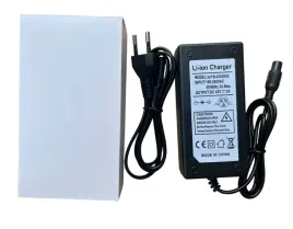 zasilacz-ladowarka-do-skutera-elektrycznego-adapter-42v-2a-3pin-9mm