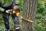 dewalt-pila-lancuchowa-45cm-flexvolt-dcmcs574x-predkosc-lancucha-13-5-m-s