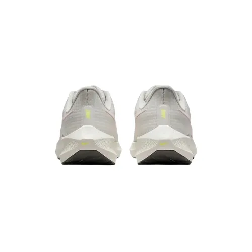 wmns-nike-air-zoom-pegasus-39-marka-nike