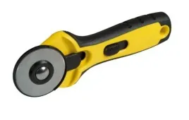 noz-krazkowy-45mm-stanley-stht0-101940