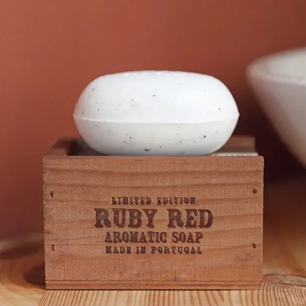 mydlo-w-kostce-portus-cale-ruby-red-box-150-g-rodzaj-w-kostce