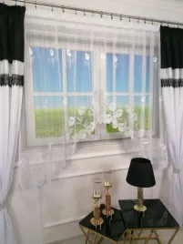 firanka-do-salonu-zakardowa-tulipan-320-160