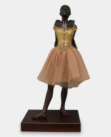 14-letnia-baletnica-ala-edgar-degas-rzezba-z-brazu