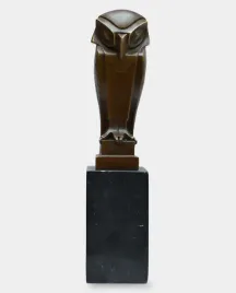 sowa-modernistyczna-rzezba-z-brazu
