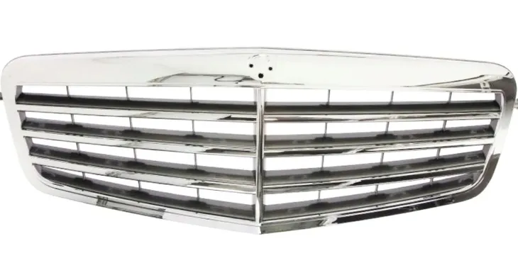 ATRAPA KRATKA CHŁODNICY GRILL MERCEDES W212 09-13