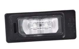 lampka-tablicy-rejestracyjnej-audi-a6-c7-a7-q3-q5