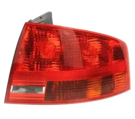 lampa-tylna-tyl-audi-a4-b7-04-08-sedan-prawa-nowa