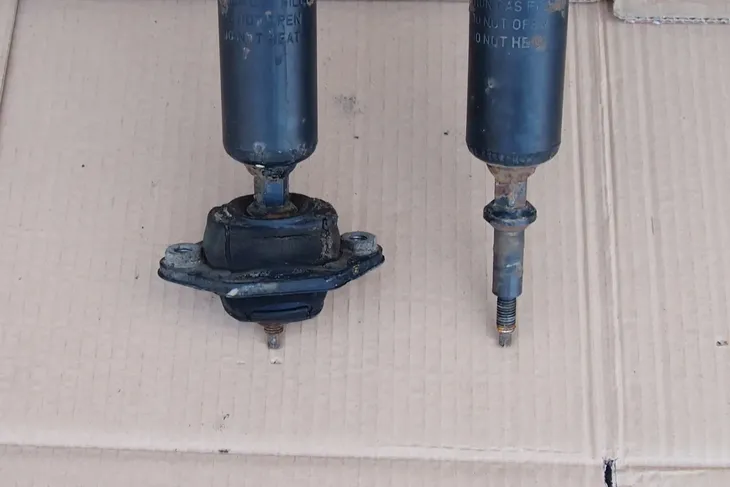 amortyzator-trw-jgt1108s-producent-czesci-trw
