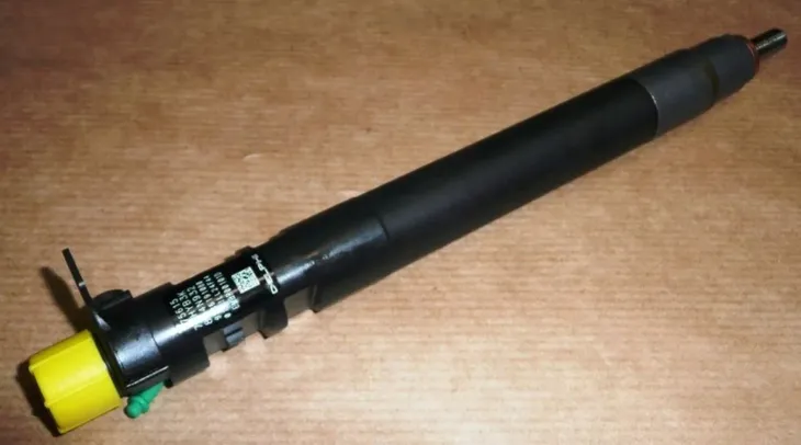 wtryskiwacz-delphi-r00101dp-numer-katalogowy-oryginalu-citroen-1608902180