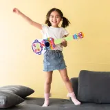 gitara-ukulele-dla-dzieci-plastikowa-instrument-malpka-metalowe-4-struny-marka-malplay