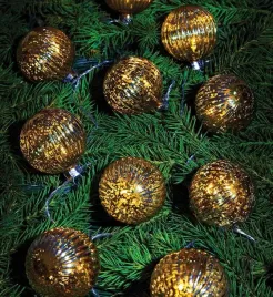 zlota-girlanda-na-choinke-bombki-kulki-21m-led-06w-ciepla