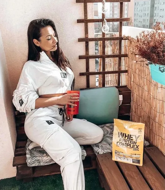 olimp-whey-protein-complex-100percent-700g-bialko-wpc-smak-kokosowy