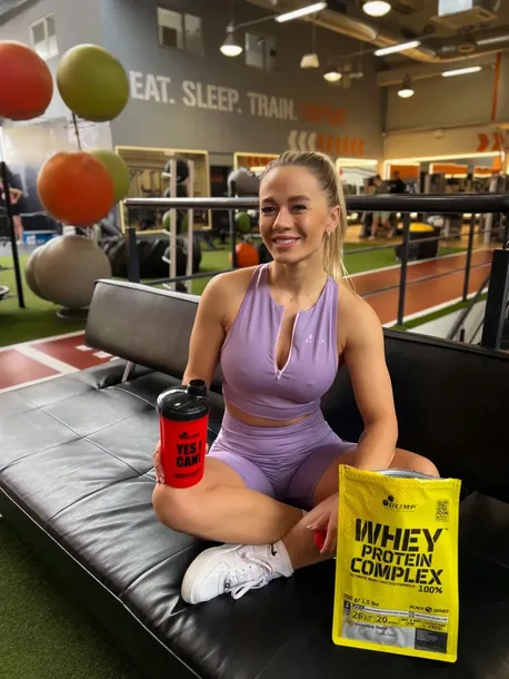 olimp-whey-protein-complex-100percent-700g-bialko-wpc-cechy-bez-aspartamu-szybkowchlanialne