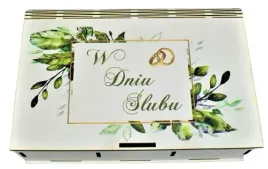 w-dniu-slubu-kasetka-nadruk-z-zetonami-prezent-dla-mlodej-pary