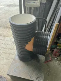 trojnik-300-300-90-do-rur-karbowanych