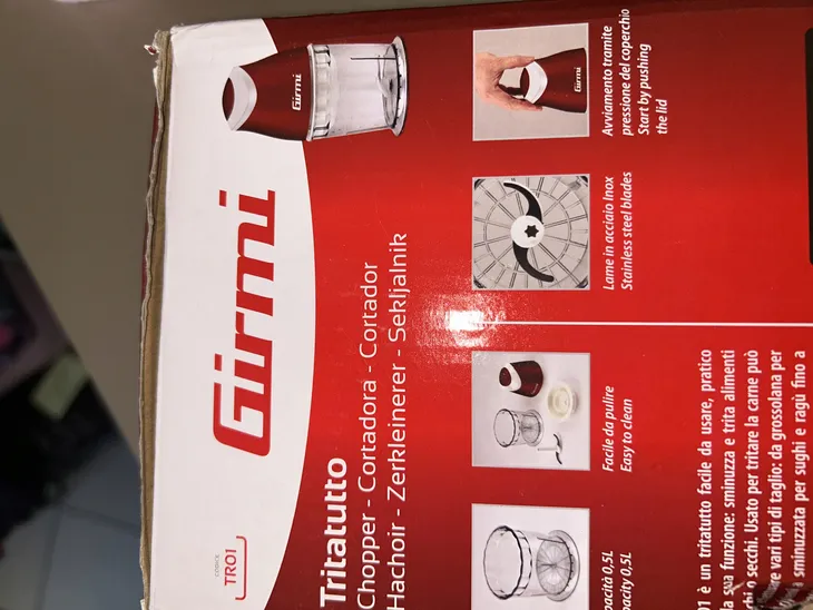 rozdrabniacz-girmi-kolor-dominujacy-czerwony