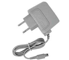 ladowarka-sieciowa-kompatybilna-z-nintendo-e2a250