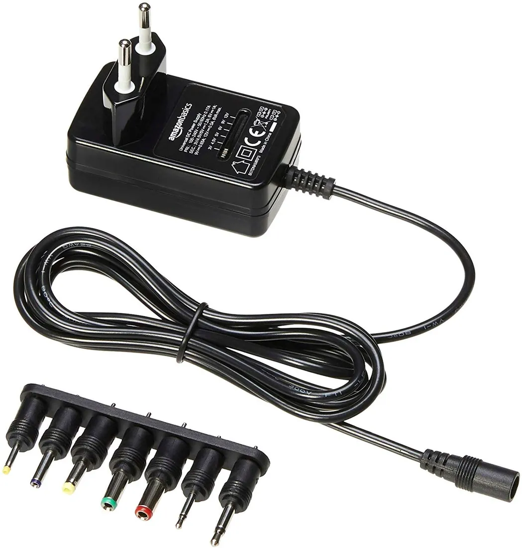 zasilacz-sieciowy-amazonbasics-smp-6w-eu-6-w