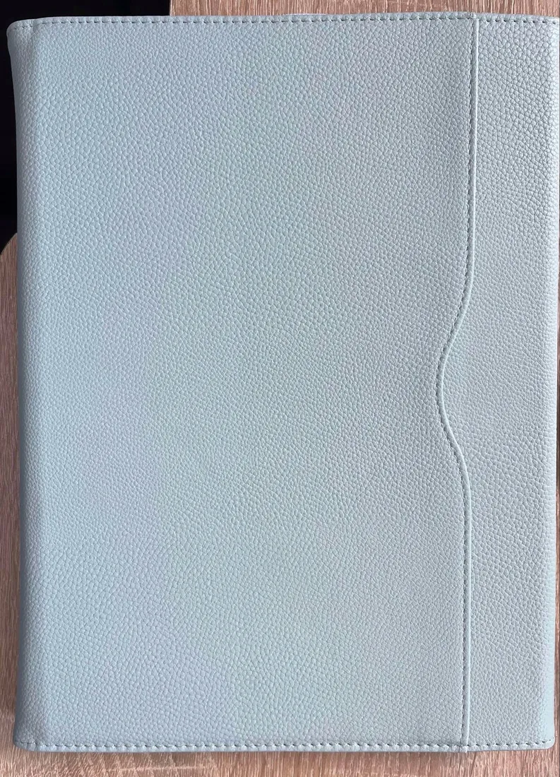 fintie-etui-na-tablet