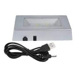 podstawa-swietlna-3d-crystal-light-zmieniajaca-kolor