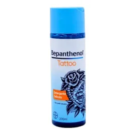 bepanthenol-delikatny-srodek-czyszczacy-do-tatuazu-200-ml