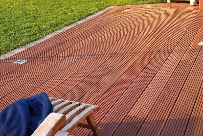 osmo-olej-do-tarasow-019-szary-075l-gratis-stan-nowy