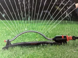 blackanddecker-irrygator-oscylacyjny