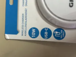 grundig-ladowarka-bezprzewodowa-qisafe-usb-c-10w-bialy