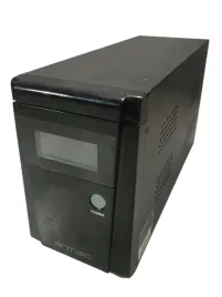 zasilacz-awaryjny-ups-armac-o-1500e-lcd-1500va-950w