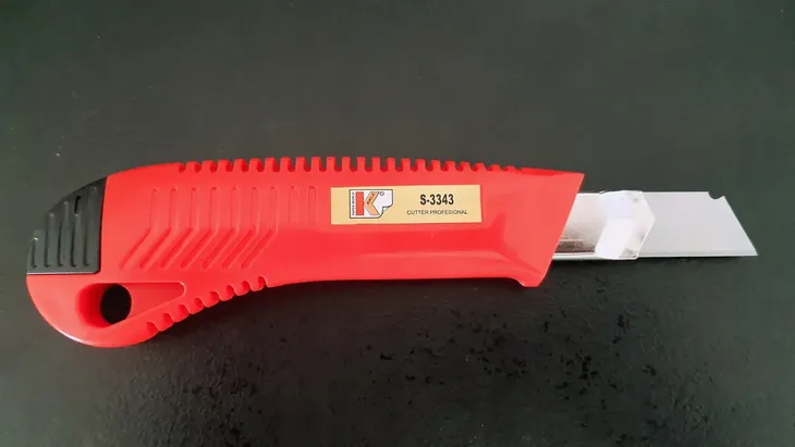 noz-do-tapet-cutter-4mod-stan-nowy-marka-inna