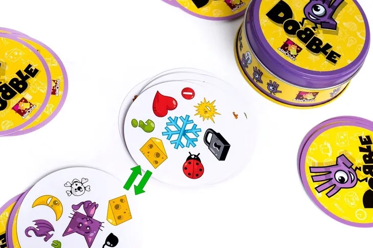 gra-dobble-rebel-czas-rozgrywki-do-15-minut