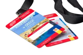 identyfikatory-plastikowe-80x120-mm-50-sztuk