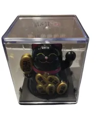 kotek-szczescia-maneki-neko-solarny-dekoracja