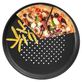 forma-do-pizzy-perforowana-blacha-z-powloka-teflonowa-czarna-32-cm