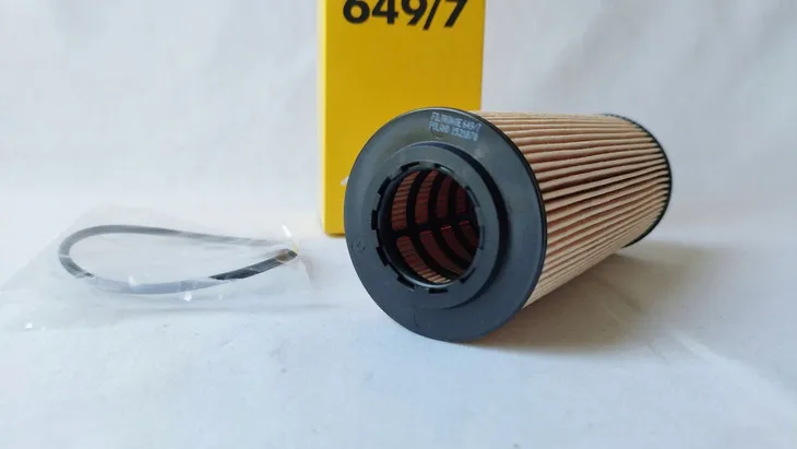 filtr-oleju-filtron-oe649-7-bmw-e81-e87-e46-e90-e60-2-0d-producent-czesci-filtron