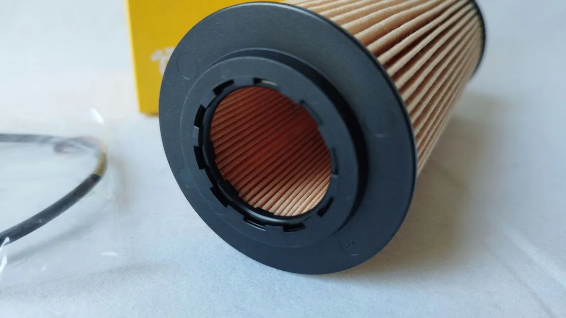 filtr-oleju-filtron-oe649-7-bmw-e81-e87-e46-e90-e60-2-0d