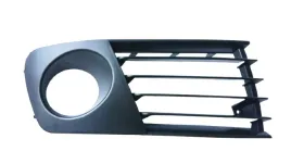 seat-cordoba-6l-atrapa-zderzaka-prawa-halogen-02-