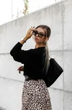 sweter-aisha-czarny-stan-nowy