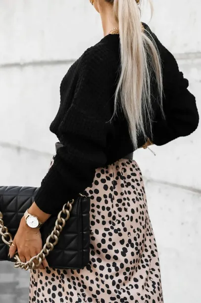 sweter-aisha-czarny-marka-inna