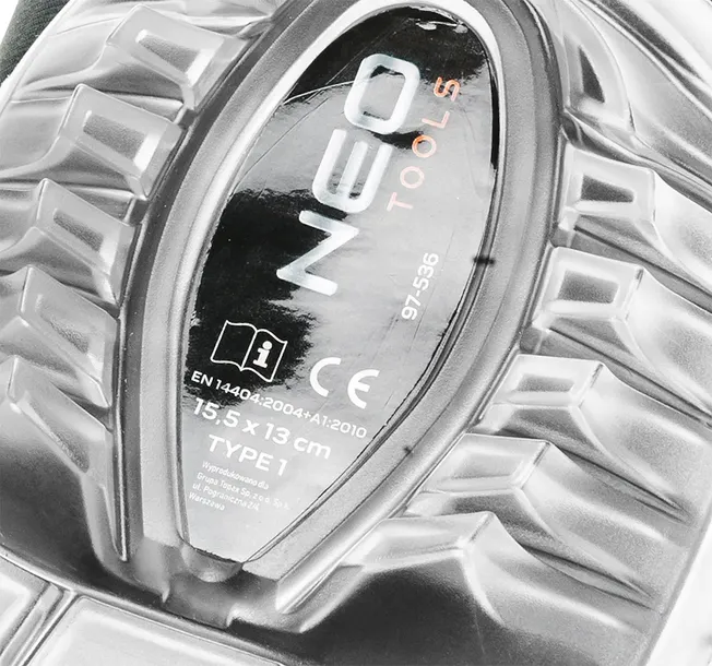 nakolanniki-zelowe-ce
