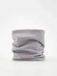 szary-dzianinowy-komin-reserved-uniwersalny