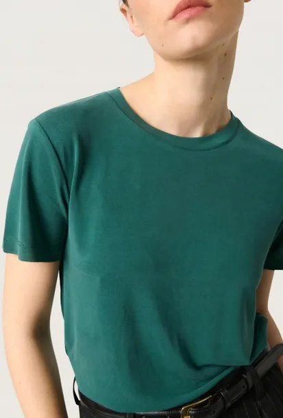 zielony-t-shirt-basic-soaked-s-marka-soaked