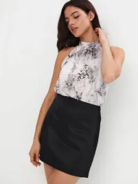 biala-bluzka-ze-zwierzecym-wzorem-mohito-s