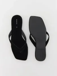 czarne-welurowe-klapki-typu-japonki-reserved-39