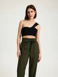 zielone-lniane-spodnie-z-paskiem-reserved-xs