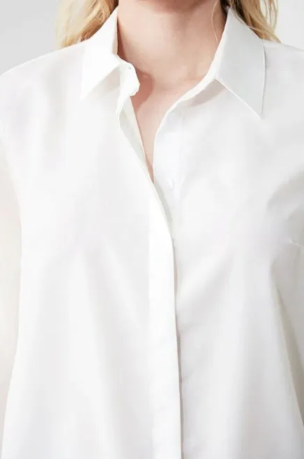 biala-przeswitujaca-koszula-trendyol-xs