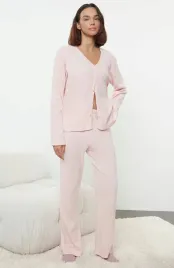 rozowy-zestaw-pizamowy-trendyol-xl