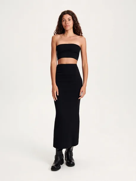 czarny-gladki-crop-top-reserved-l-material-dominujacy-bawelna
